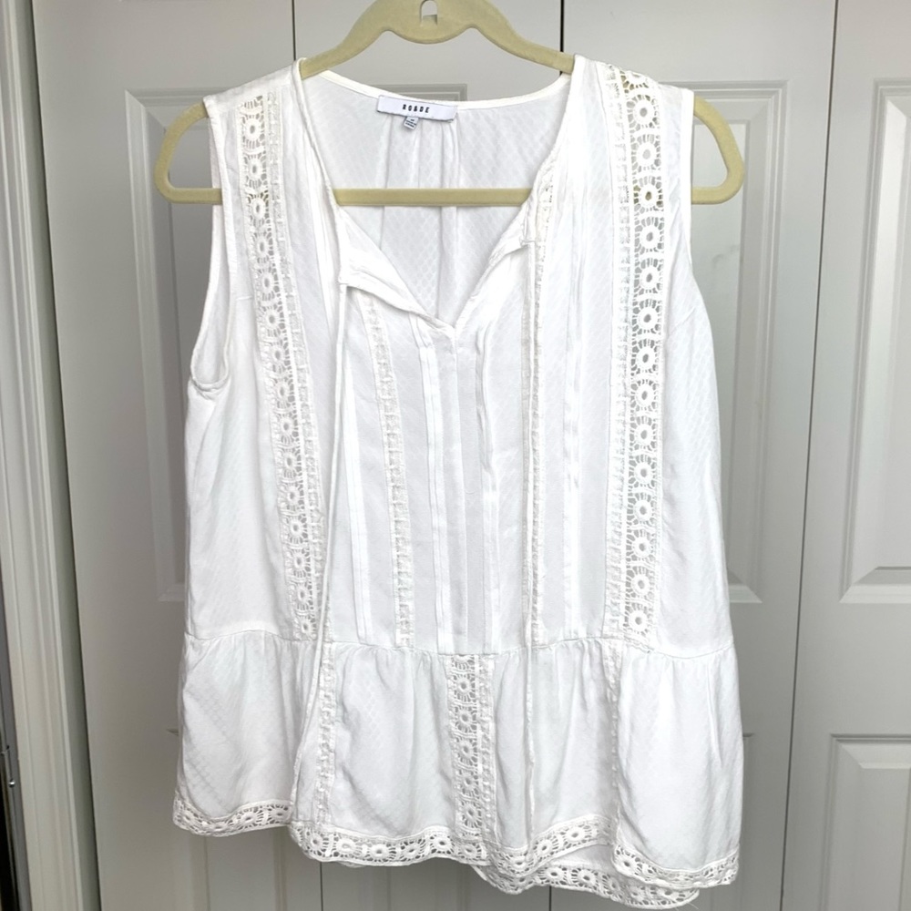RO&DE white tank with crochet detail